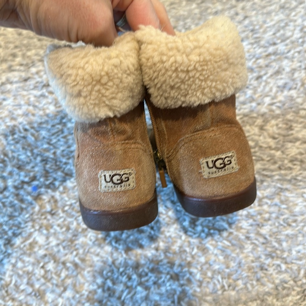 UGG toddler boots 9